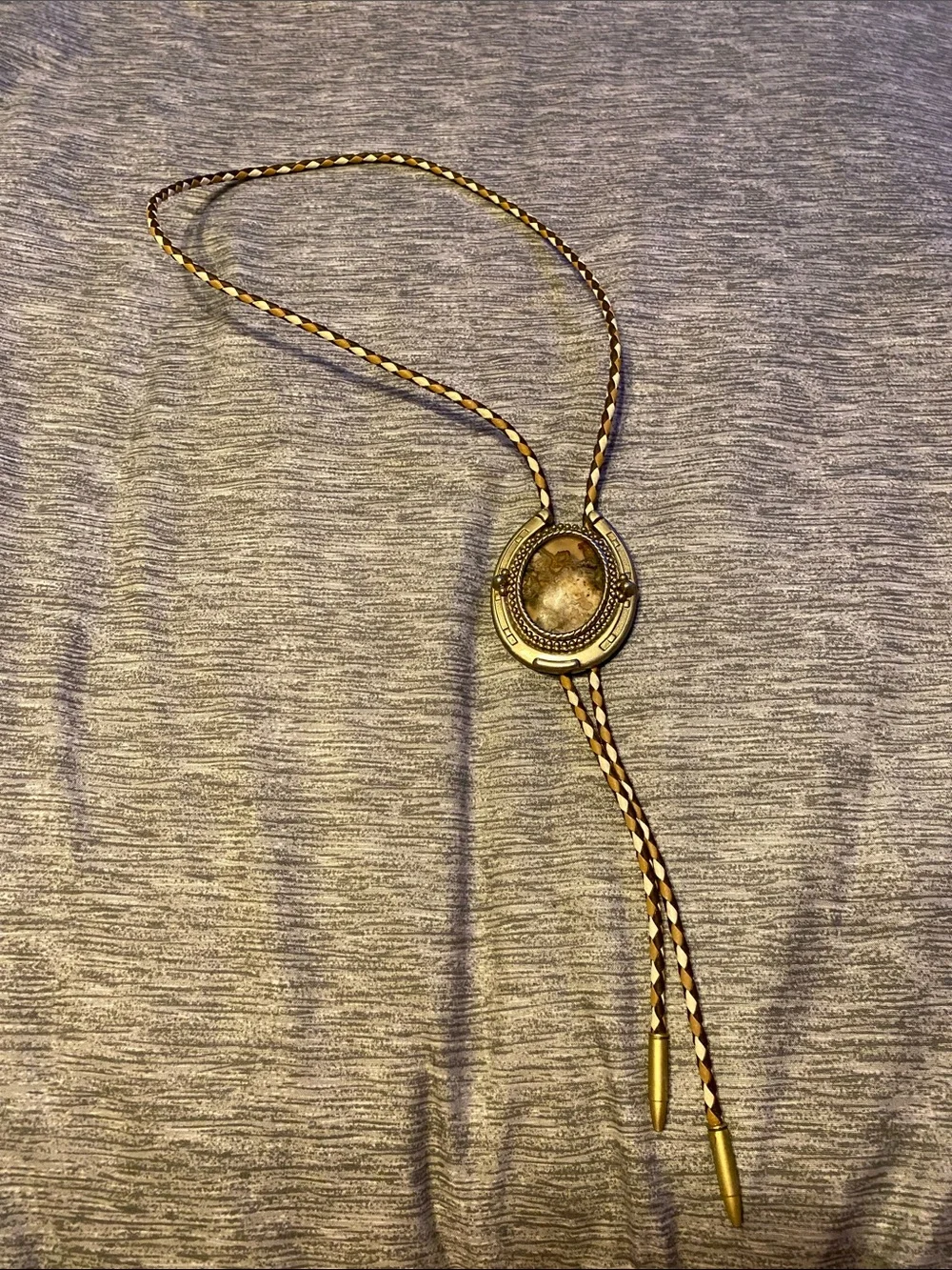 Horseshoe & Stone Bolo Tie w/ Woven Leather & Gold Tone Accents Western Bolo